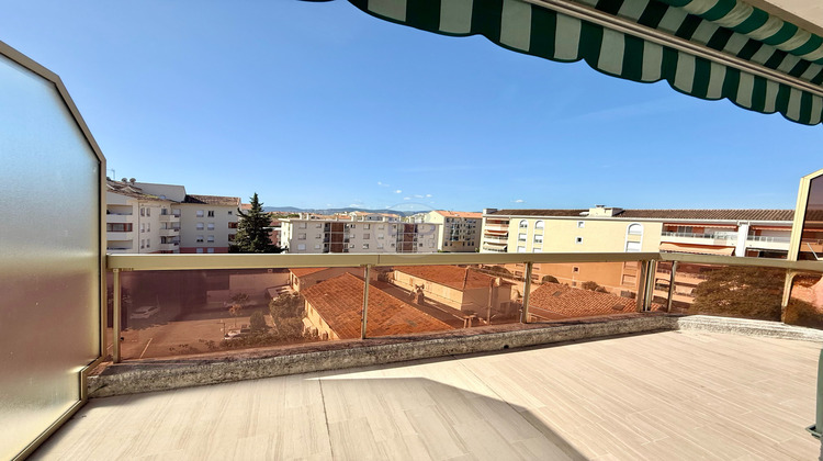 Ma-Cabane - Vente Appartement Saint-Raphaël, 72 m²