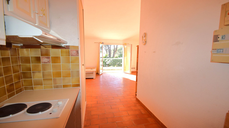 Ma-Cabane - Vente Appartement SAINT-RAPHAEL, 26 m²