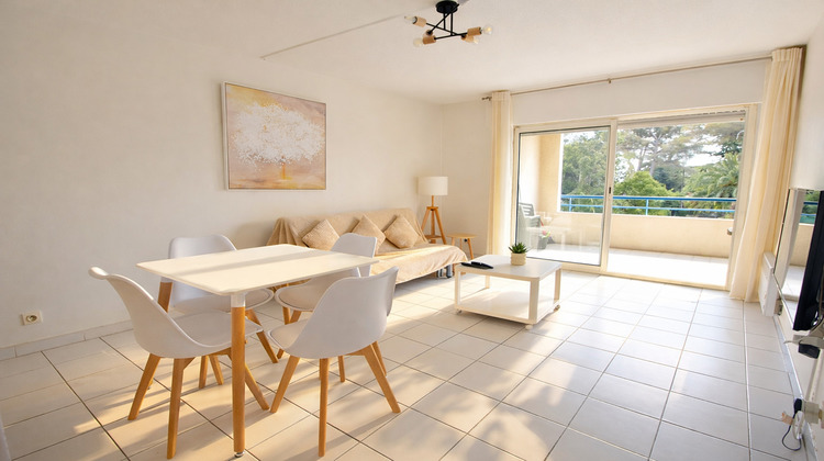 Ma-Cabane - Vente Appartement SAINT-RAPHAEL, 42 m²
