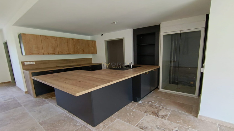 Ma-Cabane - Vente Appartement Saint-Rémy-de-Provence, 128 m²
