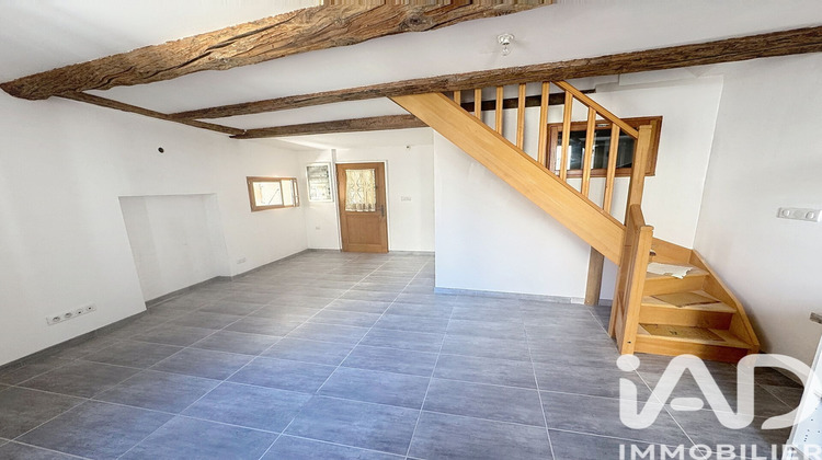 Ma-Cabane - Vente Appartement Saint-Sauveur-sur-Tinée, 52 m²