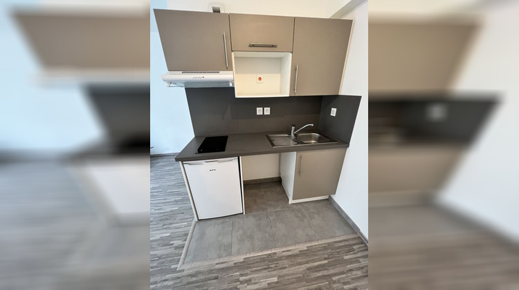Ma-Cabane - Vente Appartement SAINT SEBASTIEN SUR LOIRE, 25 m²