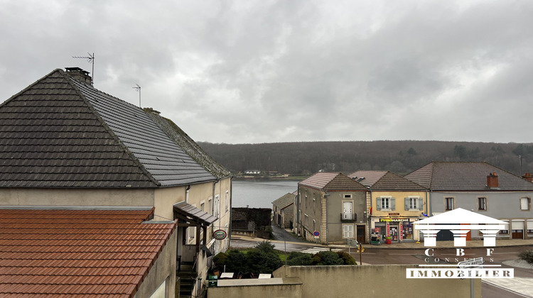 Ma-Cabane - Vente Appartement Saint-Sernin-du-Bois, 89 m²