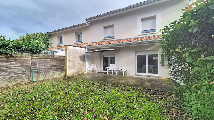 Ma-Cabane - Vente Appartement Saint-Seurin-sur-l'Isle, 59 m²