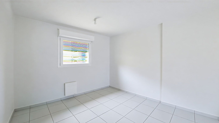 Ma-Cabane - Vente Appartement Saint-Seurin-sur-l'Isle, 59 m²
