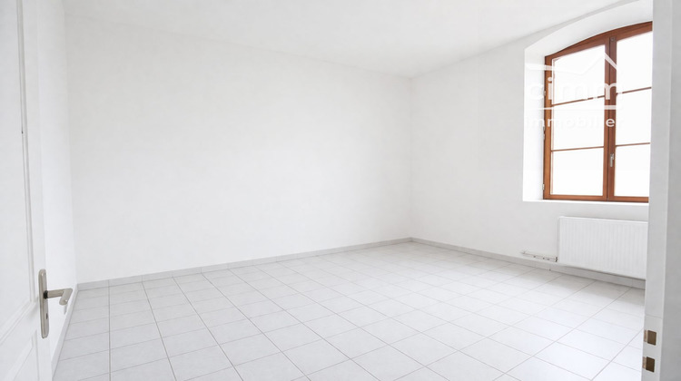 Ma-Cabane - Vente Appartement Saint-Siméon-de-Bressieux, 45 m²