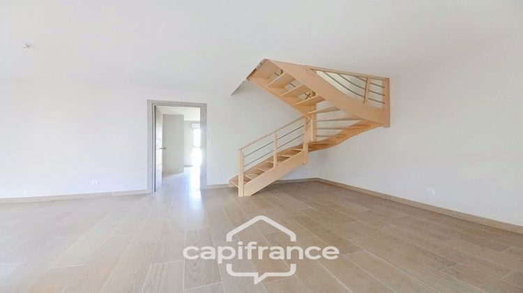 Ma-Cabane - Vente Appartement SAINT SYMPHORIEN, 88 m²