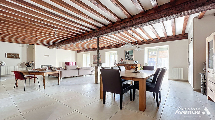 Ma-Cabane - Vente Appartement SAINT-SYMPHORIEN-D'OZON, 160 m²