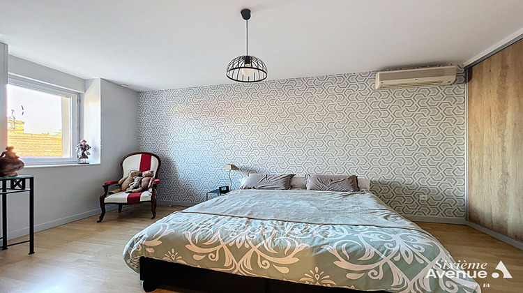 Ma-Cabane - Vente Appartement SAINT-SYMPHORIEN-D'OZON, 160 m²