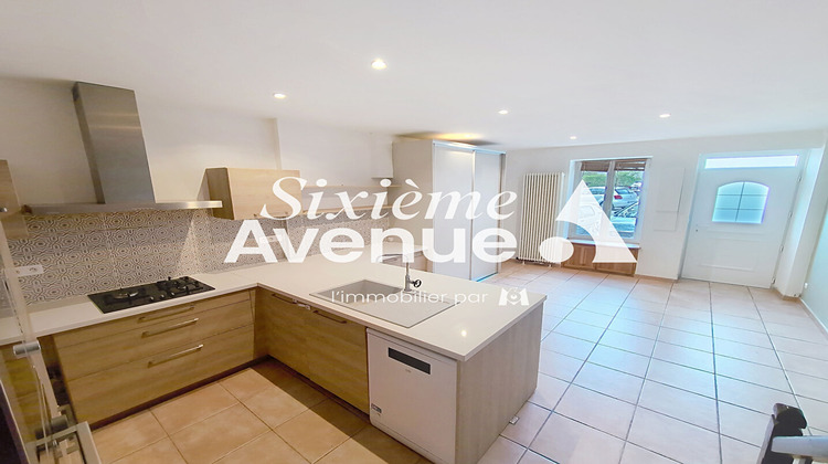 Ma-Cabane - Vente Appartement SAINT-SYMPHORIEN-D'OZON, 85 m²