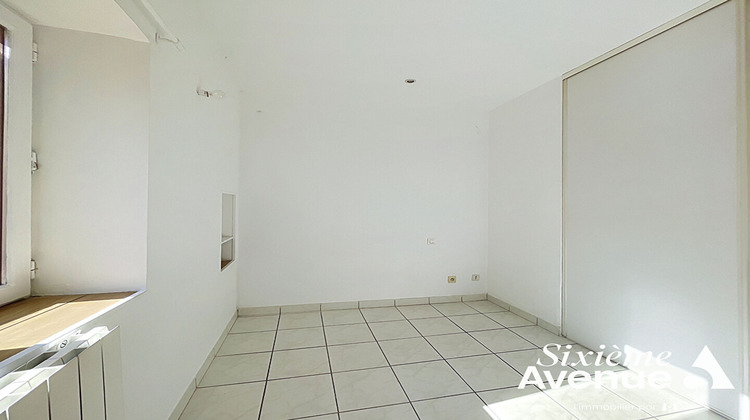 Ma-Cabane - Vente Appartement SAINT-SYMPHORIEN-D'OZON, 40 m²