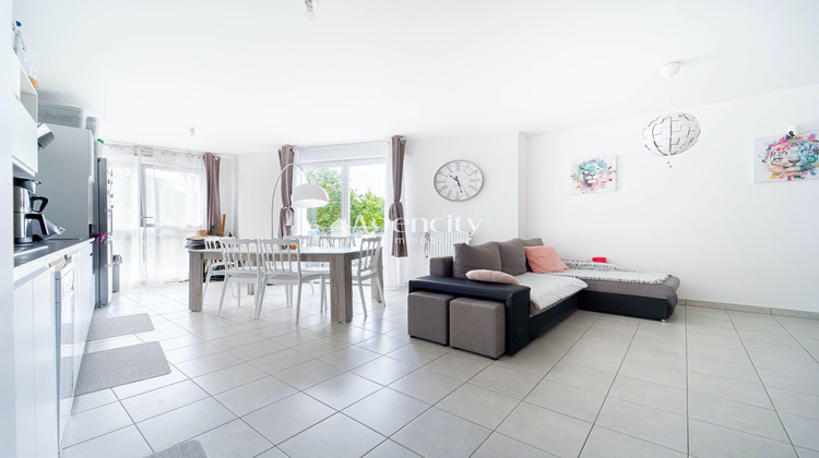 Ma-Cabane - Vente Appartement Saint-Thibault-des-Vignes, 89 m²