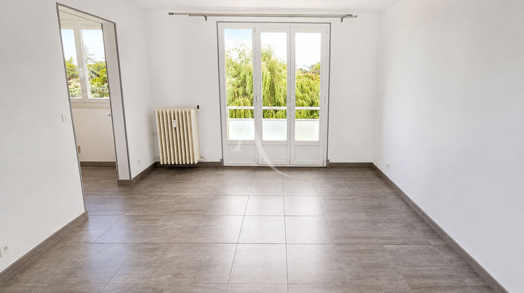 Ma-Cabane - Vente Appartement SAINT-THIBAULT-DES-VIGNES, 35 m²
