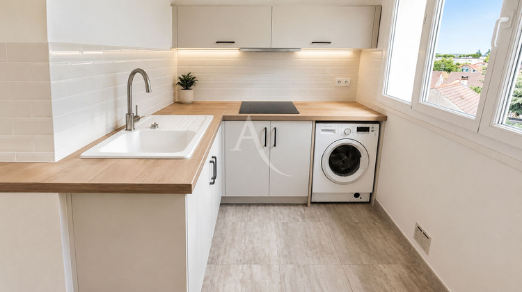 Ma-Cabane - Vente Appartement SAINT-THIBAULT-DES-VIGNES, 35 m²