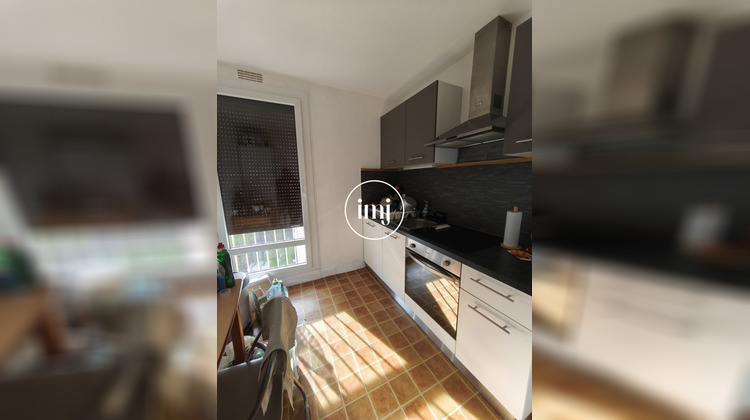 Ma-Cabane - Vente Appartement Saint-Yrieix-la-Perche, 62 m²