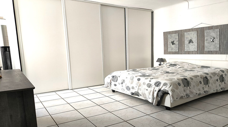 Ma-Cabane - Vente Appartement SAINTE-ANASTASIE-SUR-ISSOLE, 131 m²