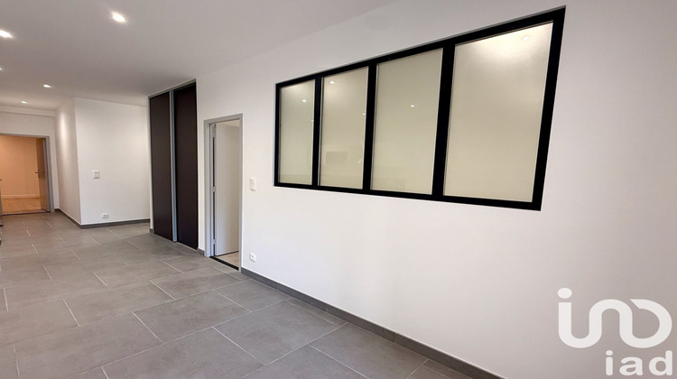 Ma-Cabane - Vente Appartement Sainte-Cécile-les-Vignes, 75 m²