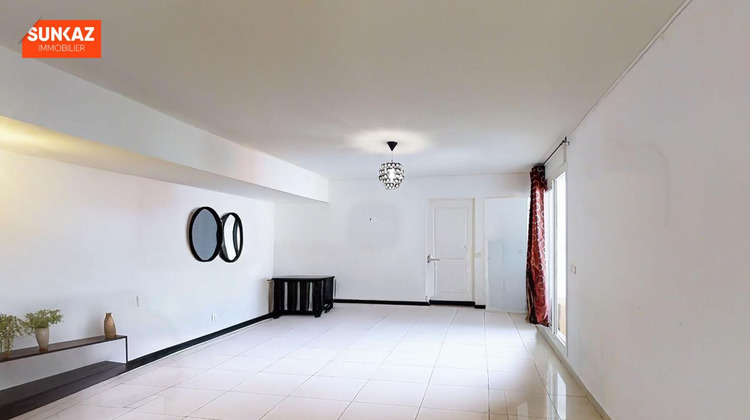 Ma-Cabane - Vente Appartement SAINTE CLOTILDE, 70 m²