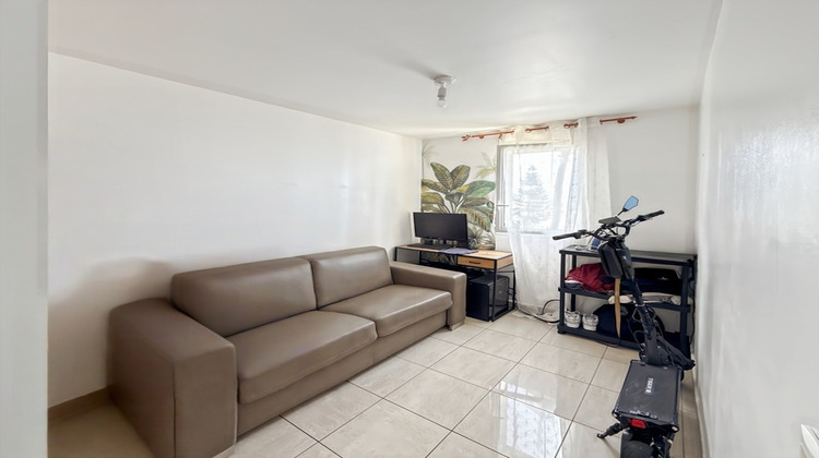 Ma-Cabane - Vente Appartement SAINTE CLOTILDE, 55 m²