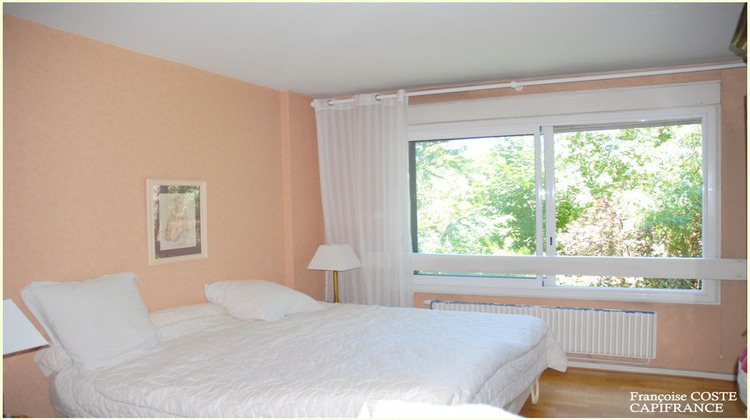 Ma-Cabane - Vente Appartement SAINTE FOY LES LYON, 93 m²