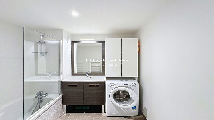 Ma-Cabane - Vente Appartement SAINTE-FOY-LES-LYON, 64 m²