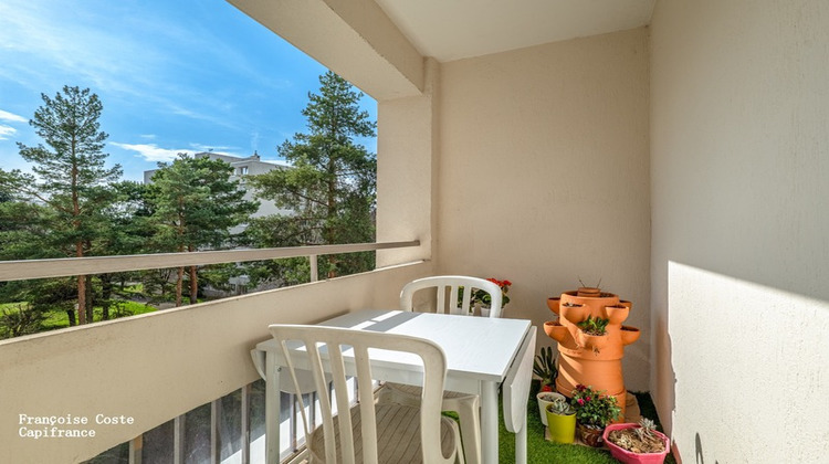 Ma-Cabane - Vente Appartement SAINTE FOY LES LYON, 97 m²