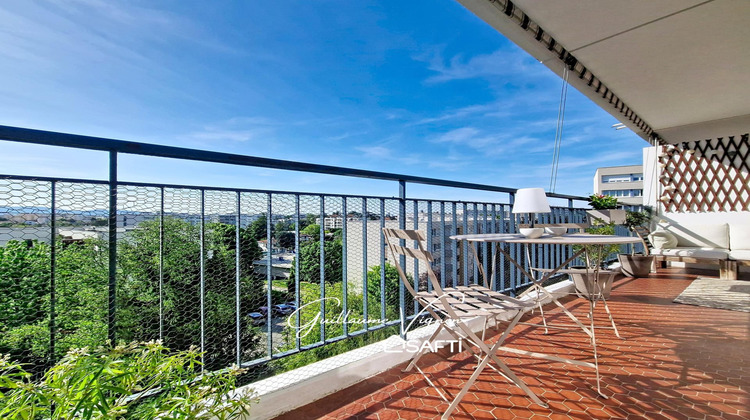 Ma-Cabane - Vente Appartement Sainte-Foy-les-Lyon, 106 m²