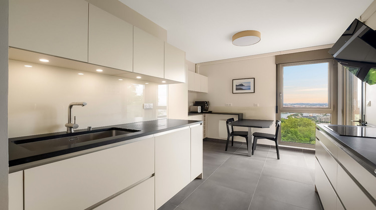 Ma-Cabane - Vente Appartement SAINTE-FOY-LES-LYON, 143 m²