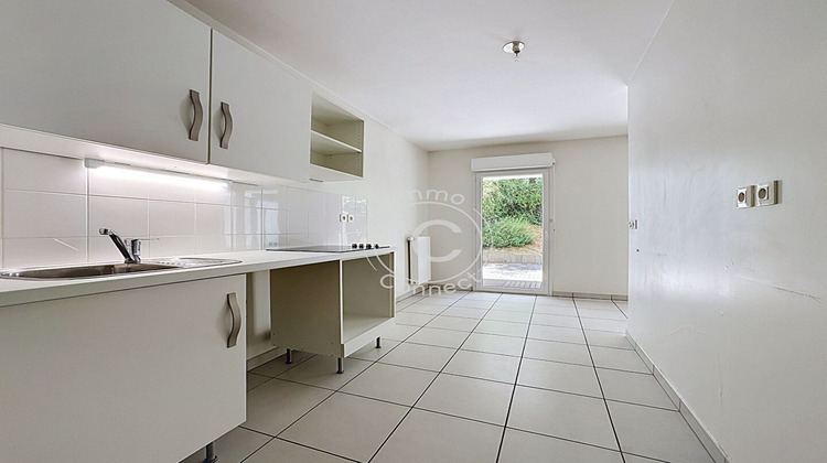 Ma-Cabane - Vente Appartement SAINTE-FOY-LES-LYON, 69 m²