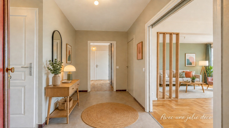 Ma-Cabane - Vente Appartement SAINTE FOY LES LYON, 105 m²