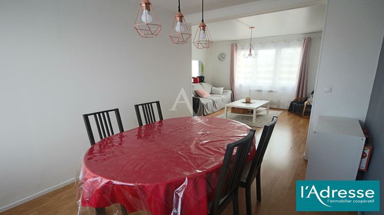 Ma-Cabane - Vente Appartement SAINTE-GENEVIEVE-DES-BOIS, 64 m²