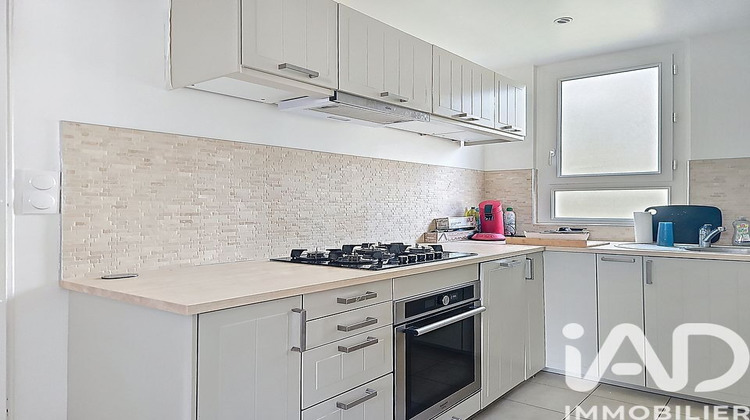 Ma-Cabane - Vente Appartement Sainte-Geneviève-des-Bois, 55 m²