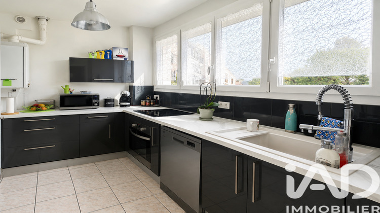 Ma-Cabane - Vente Appartement Sainte-Geneviève-des-Bois, 64 m²