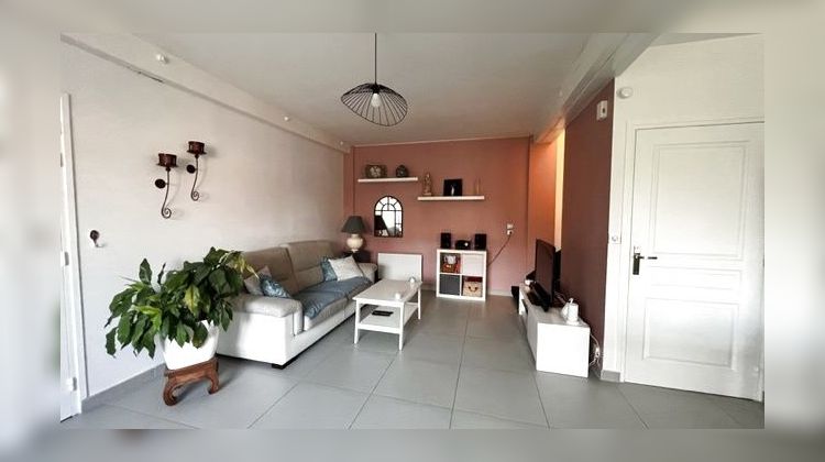 Ma-Cabane - Vente Appartement Sainte-Savine, 76 m²