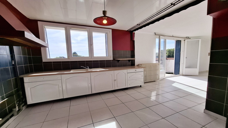 Ma-Cabane - Vente Appartement Sainte-Savine, 80 m²