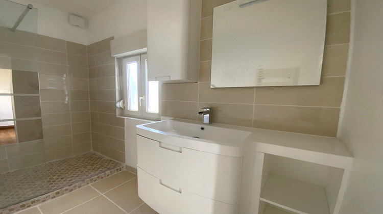 Ma-Cabane - Vente Appartement SAINTE-SAVINE, 80 m²