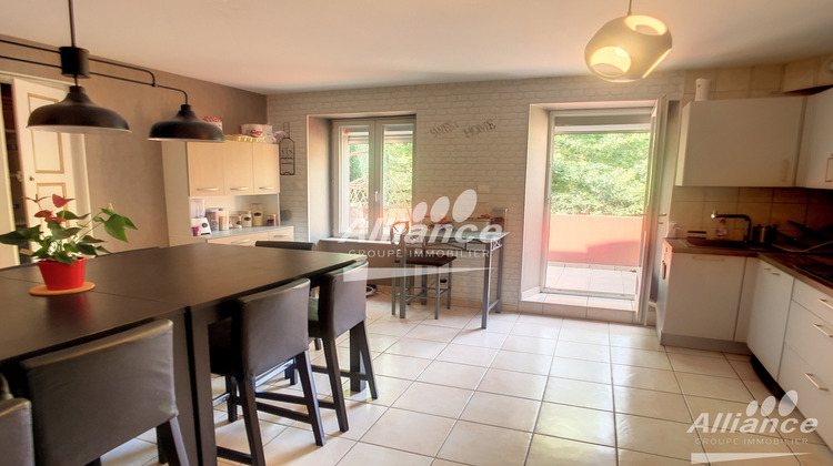 Ma-Cabane - Vente Appartement Sainte-Suzanne, 70 m²