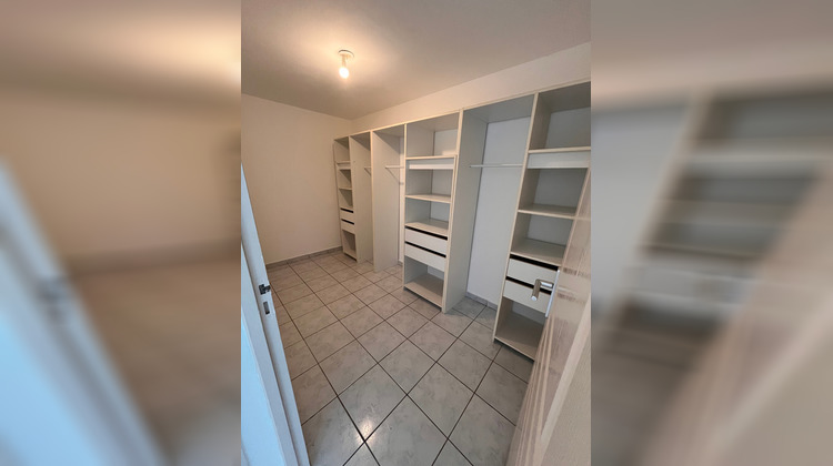 Ma-Cabane - Vente Appartement SAINTE SUZANNE, 90 m²