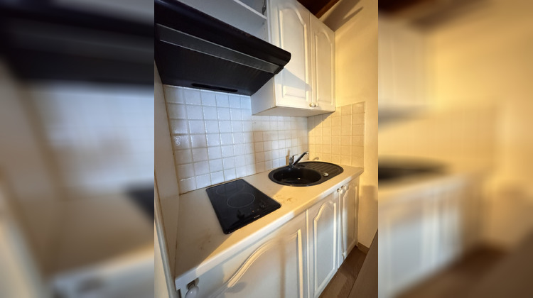 Ma-Cabane - Vente Appartement Saintes, 25 m²