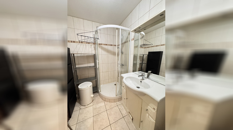 Ma-Cabane - Vente Appartement Saintes, 25 m²