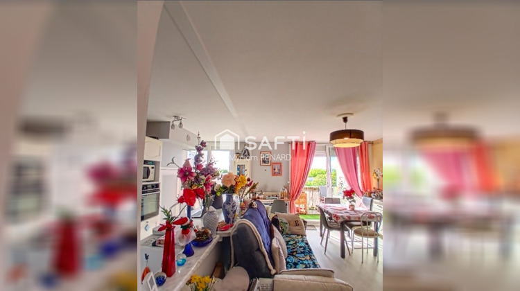 Ma-Cabane - Vente Appartement Saintes, 69 m²