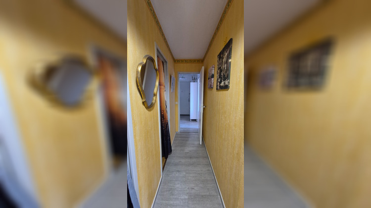 Ma-Cabane - Vente Appartement SAINTES, 69 m²