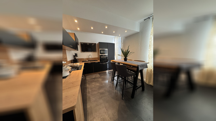 Ma-Cabane - Vente Appartement Saintes, 79 m²