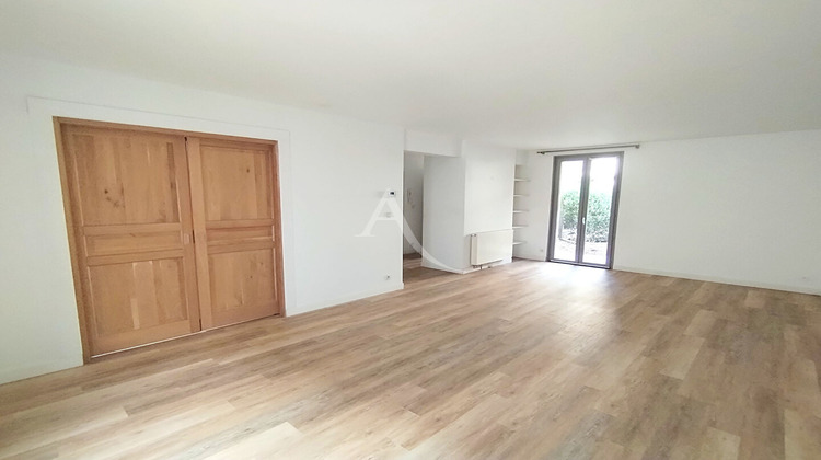 Ma-Cabane - Vente Appartement SAINTES, 82 m²