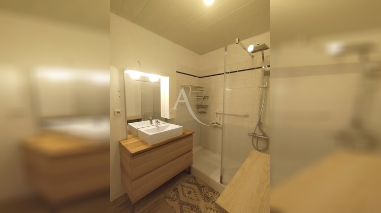 Ma-Cabane - Vente Appartement SAINTES, 82 m²