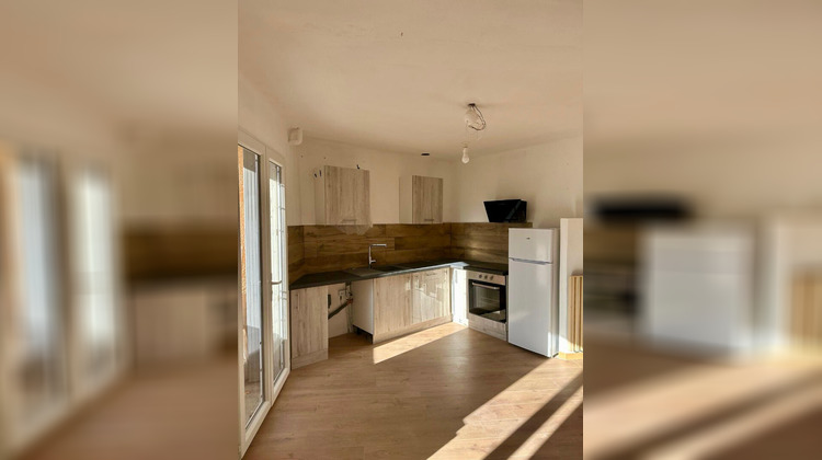 Ma-Cabane - Vente Appartement SALERNES, 78 m²