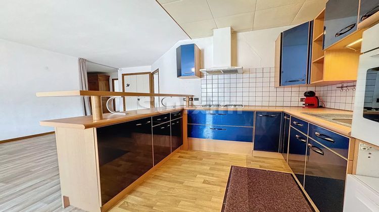 Ma-Cabane - Vente Appartement Sallanches, 77 m²