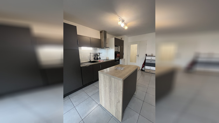 Ma-Cabane - Vente Appartement Sallanches, 67 m²