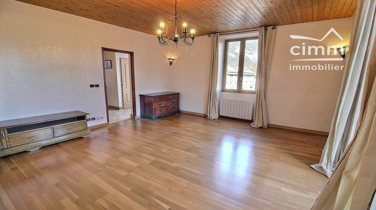 Ma-Cabane - Vente Appartement Sallanches, 83 m²