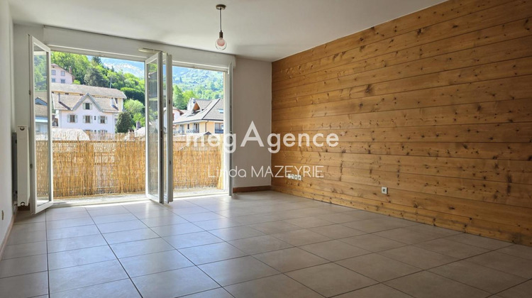 Ma-Cabane - Vente Appartement SALLANCHES, 64 m²